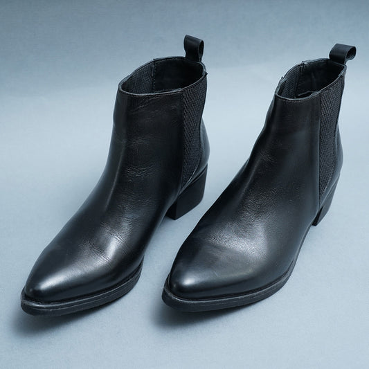 Sky Boot Black