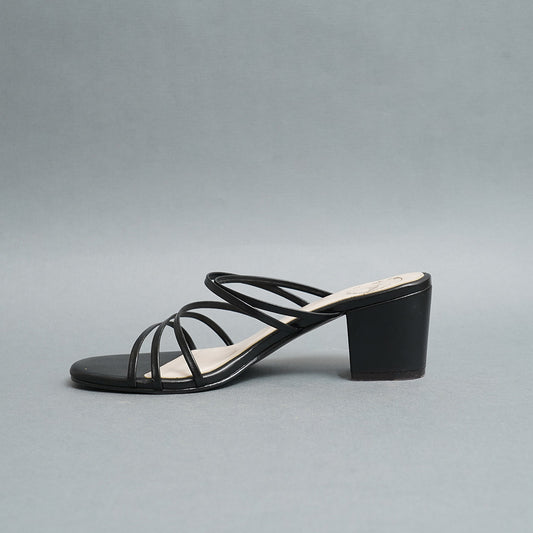Bare Heels Black