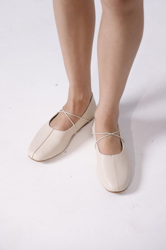 Aline Loafer Cream