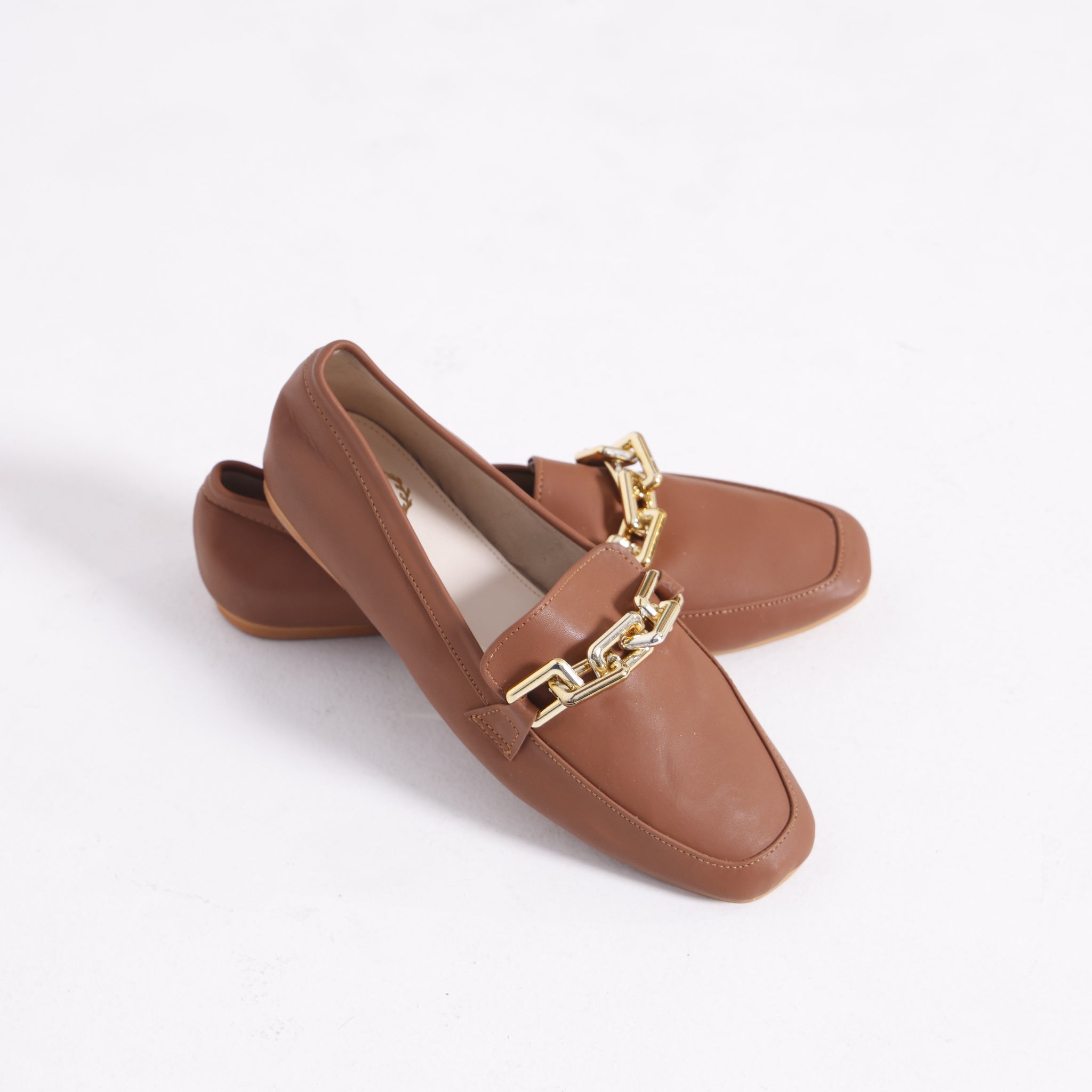 Chain Loafer Tan